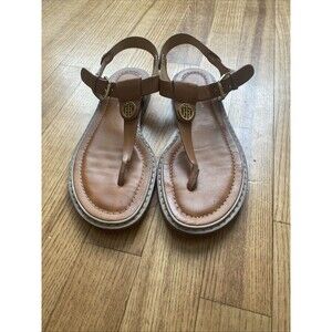 Tommy Hilfiger Women's 7 Bennia Thong Flat Sandals Cognac Boho Indie Hippie Yoga